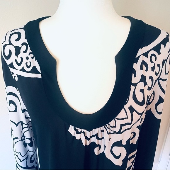 🖤 White House Black Market Black & White Floral Shift Dress – Size M ✨ - Picture 3 of 10